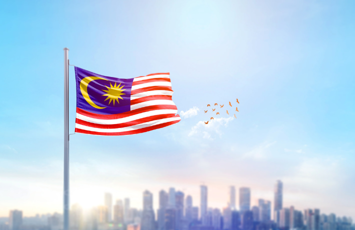 マレーシアの国旗と空
